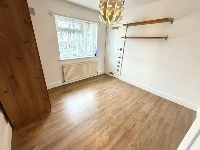Westmere Drive, Mill Hill